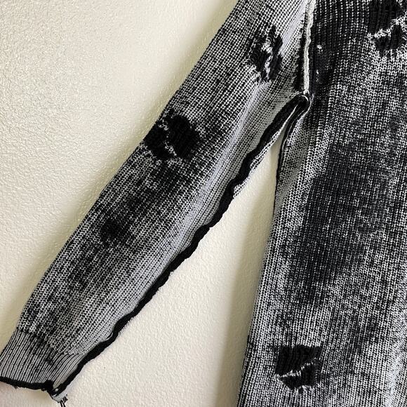 SER.O.YA Distressed Sweater XS Womens Black White Pullover Punk Grunge Goth NWOT - Picture 5 of 8